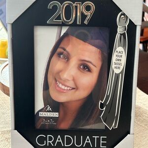 2019 Graduation Frame